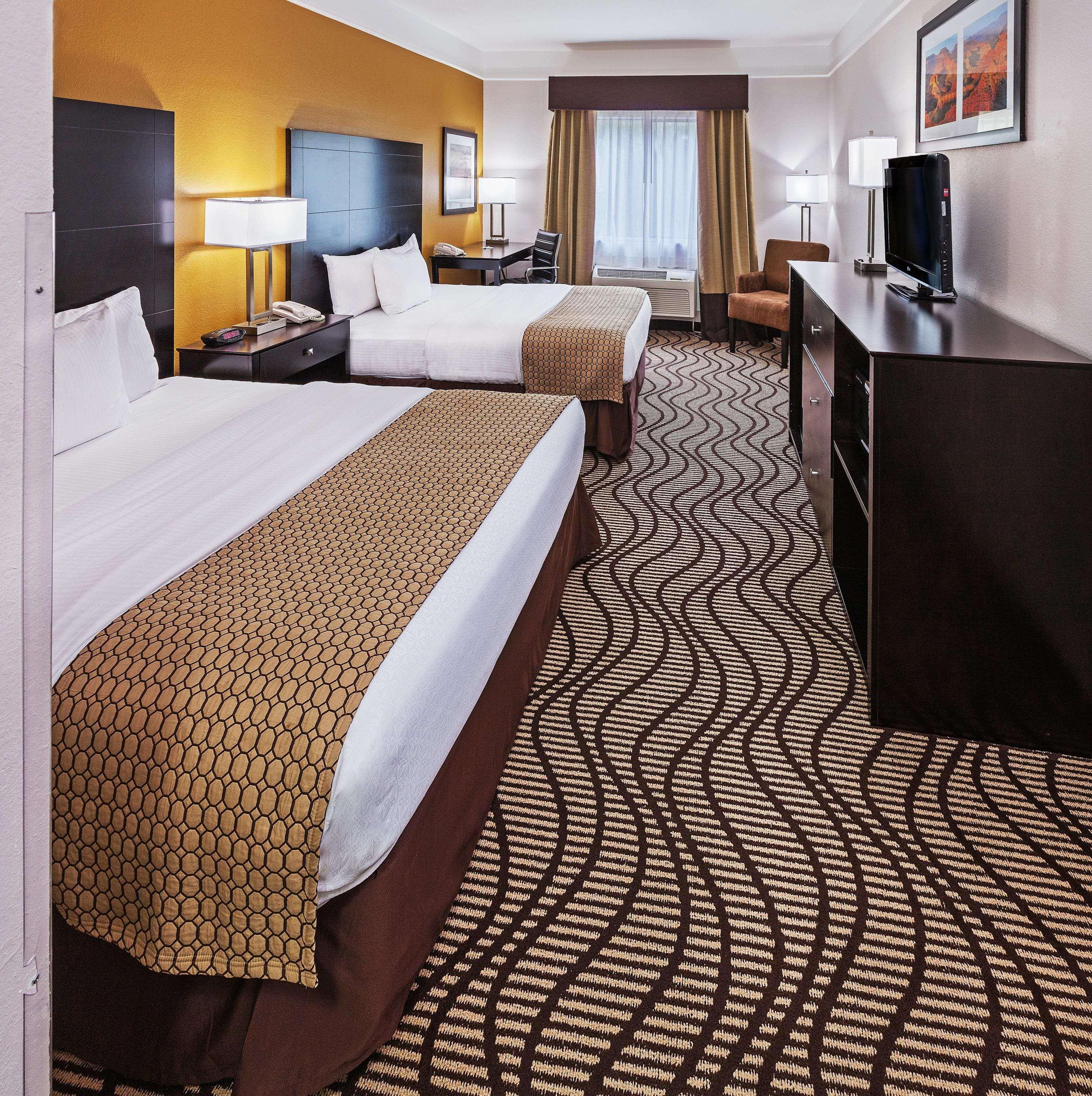 Hotel La Quinta By Wyndham 3*